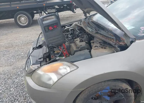 2007 Nissan Altima 2.5 S из США, поврежденный, VIN 1N4AL21E87C121844